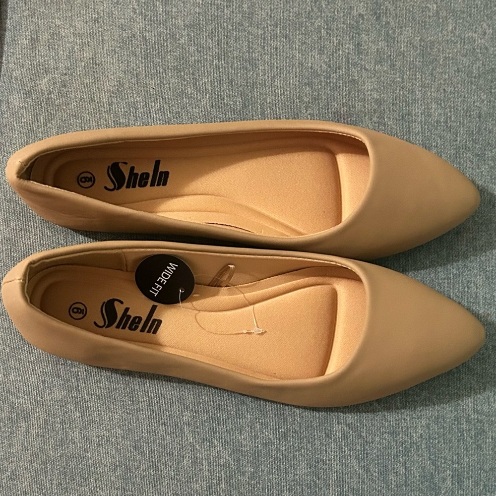 NWT shoes! Size 9